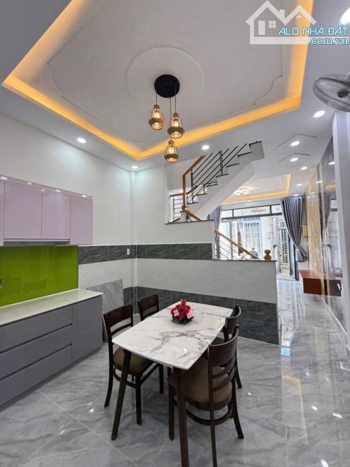 Cần bán gấp căn nhà tuyệt đẹp 80m² tại đường Tô Ngọc Vân, quận Tây Hồ, Hà Nội. - 1