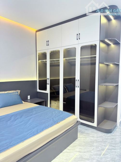 Nhà Đẹp Thạnh Xuân -  51m2 - 4 Tầng - Đường 8m - khu phân lô đẹp - Giá 5.9 tỷ - 1