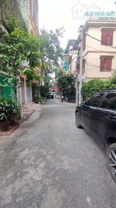 BÁN NHÀ PHỐ VÕNG THỊ, TÂY HỒ, NGÕ Ô TÔ TRÁNH, RẤT GẦN HỒ, DT 156M2 * MT 9.8M* GIÁ 36 TỶ - 1