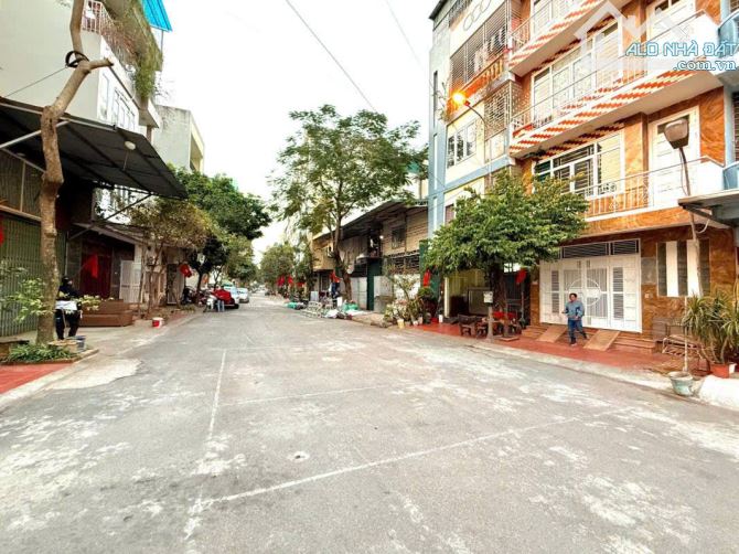 Bán Nhà Mới 50m2 - 5T- LK Văn La- KĐT Văn Phú- Đường 2 ô tô tránh- sổ vuông- Nhỉnh 13 tỷ - 1