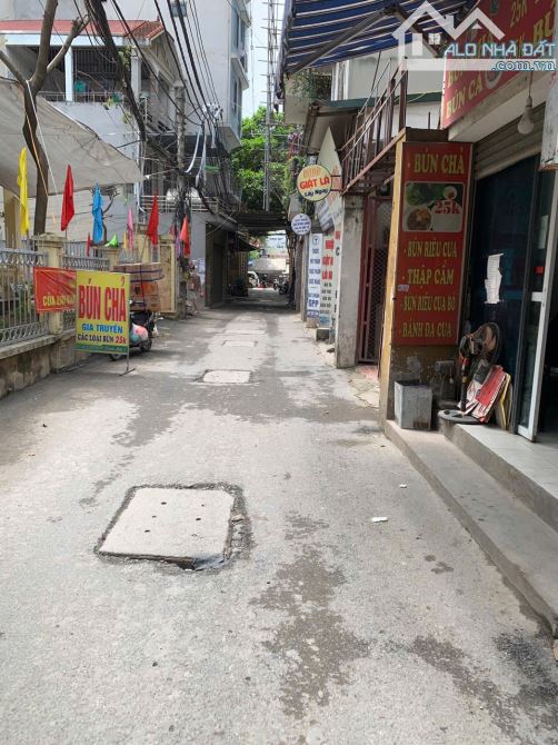 Nhà cũ 119m mt7,5m vuông vắn,vị trí đẹp, ô tô 5tạ đỗ cửa,gần Phố xây CCMN - 1