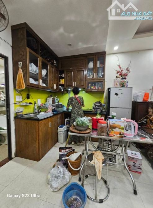 Trần Quang Diệu Đống Đa vỉa hè phân lô ô tô, kinh doanh sát hồ Hoàng Cầu, Mt 5m, 60m  20tỷ - 1