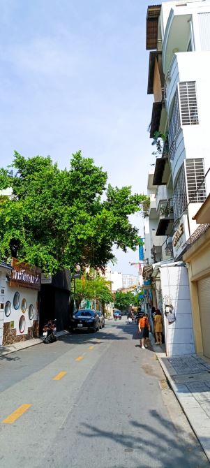 Bán nhà 3 tầng HXH Trần Quý Khoách – Ngang 7.8m, diện tích lớn 115m² – Trung tâm Quận 1. - 1