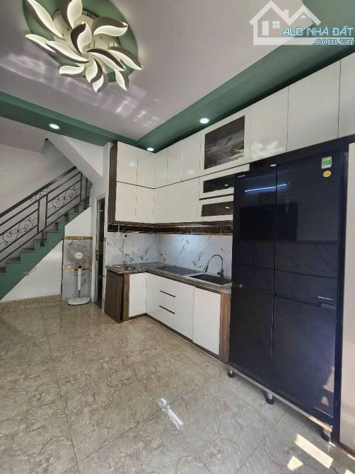 (Q8)NHÀ BÁN ÂU DƯƠNG LÂN -KHU SẦM UẤT TRUNG TÂM -SỔ ĐẸP-NHĨNH 4 TY - 1