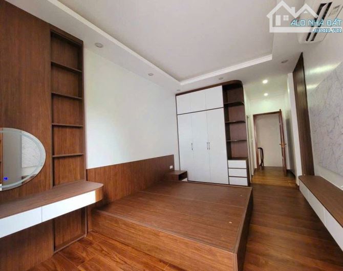 BÁN NHÀ 6 TẦNG THANG MÁY. KINH DOANH, Ô TÔ TRÁNH,37M2 THỤY PHƯƠNG - 1