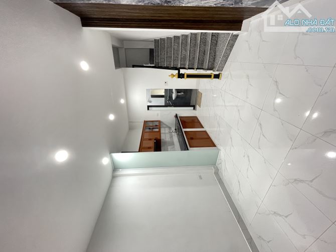 🔥 NHỈNH 3 TỶ – NHÀ ĐẸP NHỎ TIỀN PHỐ LĨNH NAM – NGÕ 3 GÁC PHI – 15M RA MẶT Ô TÔ! 🔥 - 1