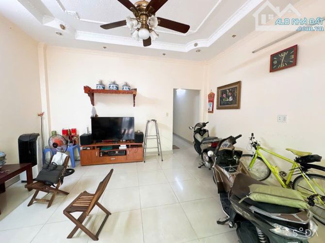 NHÀ 2 TẦNG, HXH – DT 93M² – GẦN MẶT TIỀN DƯƠNG ĐÌNH HỘI – HƠN 7 TỶ - 1