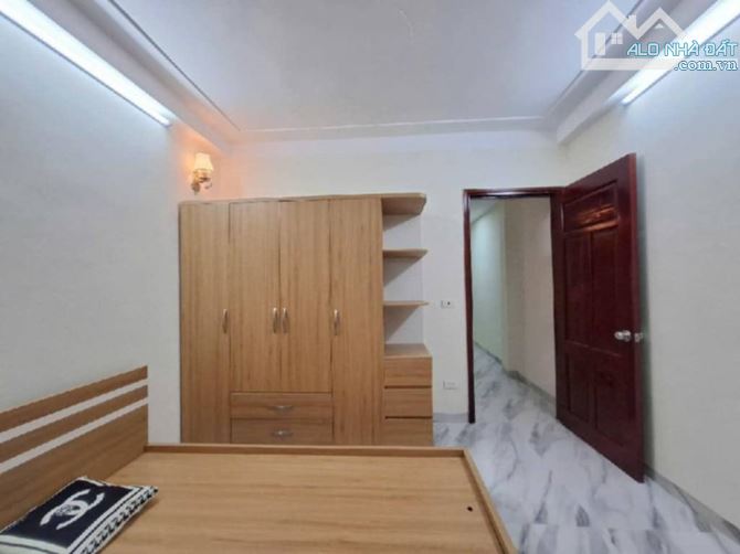 BÁN NHÀ BÙI QUỐC KHÁI HOÀNG LIỆT 5 TẦNG MT4M NỘI THẤT ĐẸP 6 TỶ NHỈNH - 1