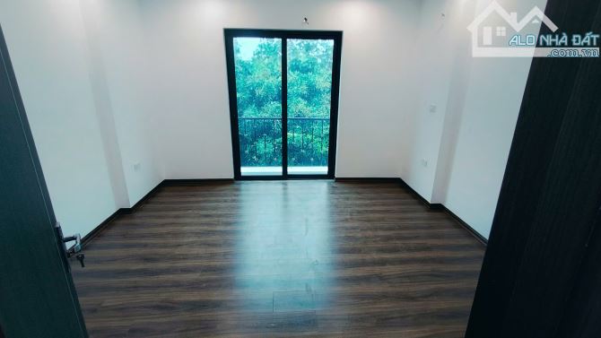 Bán nhà Trạm trôi ngay chợ giang xá, ngõ nông ô tô gần 38m 5 tầng chỉ nhỉnh 4 tỷ - 1