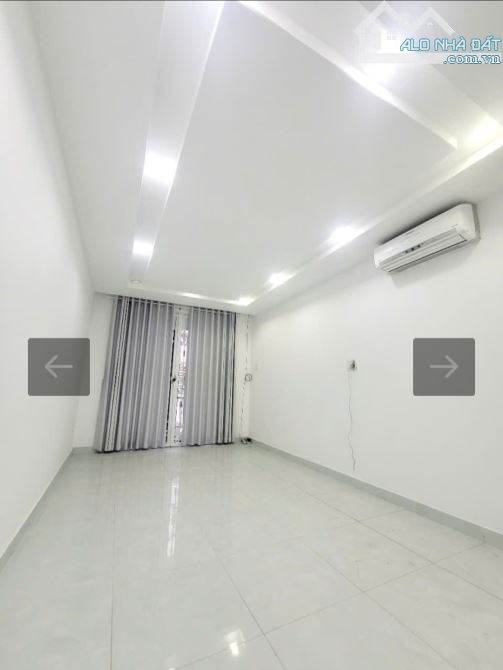 Nhà HXH Nguyễn Hiền, P4 Q3. DT 36m2/40m2. 4 tầng. Ngang 3.1m nở hậu. Giá 9.2 tỷ. - 1