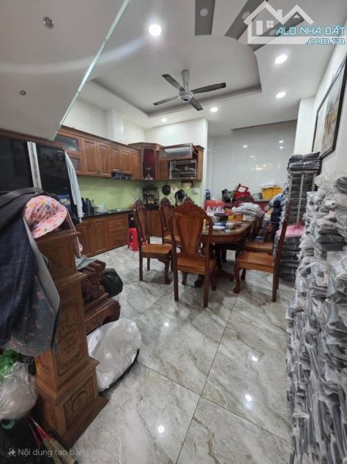 Bán nhà hẻm xe hơi gần Lê Văn Sỹ, Tân Bình, 4 Tầng, gần mặt tiền, 4Pn, 44m2, Ở/Kd, 9.65 Tỷ - 1