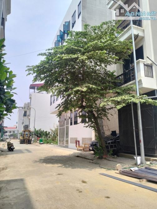 BÁN ĐẤT DỊCH VỤ KIM CHUNG DI TRẠCH HOÀI ĐỨC 95M2 GIÁ 13 TỶ - 1