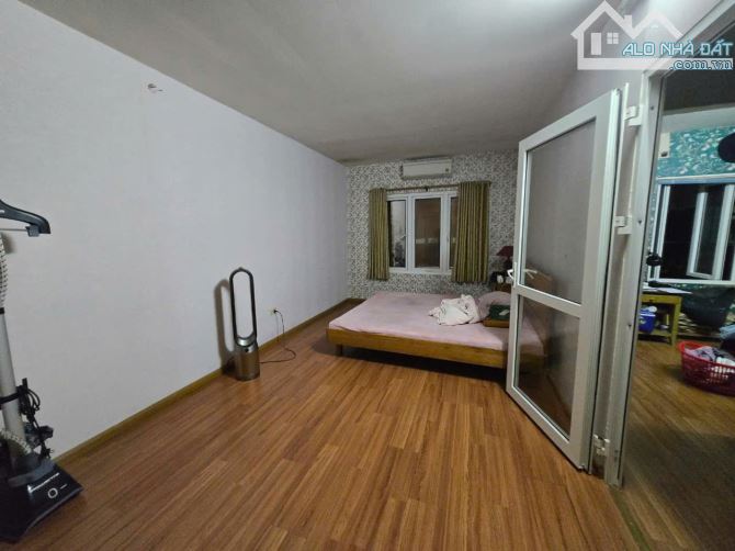 BÁN CĂN HỘ DUPLEX - HOÀNG QUỐC VIỆT- S= 140M2 - GIÁ 4.35 TỶ. - 1
