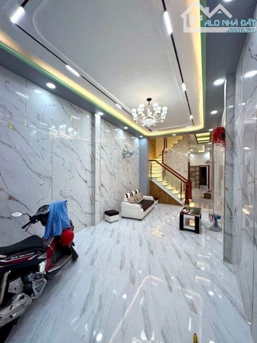 SIÊU PHẨM MẶT TIỀN NGAY KHU TÊN LỬA,KO LỘ GIỚI,GIÁP Q6,94M2(4 X 21),3 TẦNG,6PN - 1
