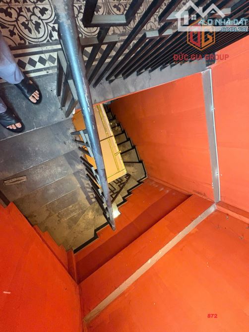 Cho thuê 2 tầng mặt tiền Phan Trung  , Phường Tân Mai, Biên Hoà DTSD 400m2 Giá 30 Triệu - 1