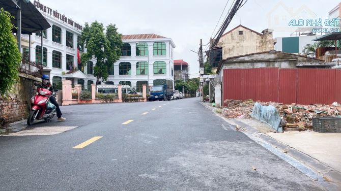 SIÊU MẪU LỘC HÀ MAI LÂM - LÔ GÓC 2 THOÁNG, MẶT ĐƯỜNG KINH DOANH - 1