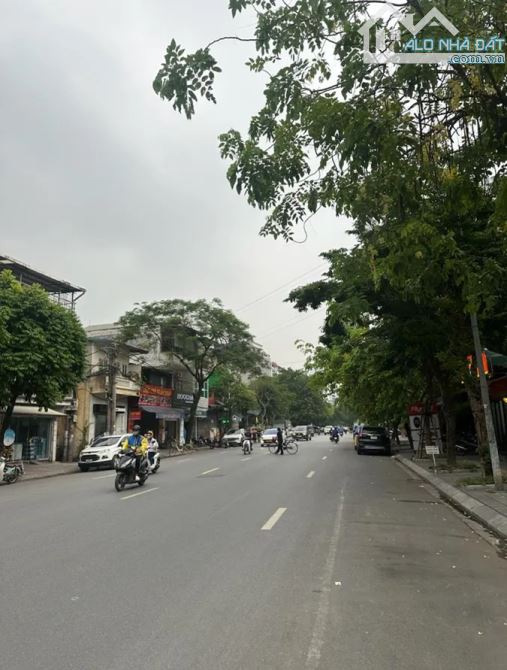 Bán đất mặt đường Hà Yên Quyết, mặt phố 5 ô tô tránh, vỉa hè rộng đẹp. - 1