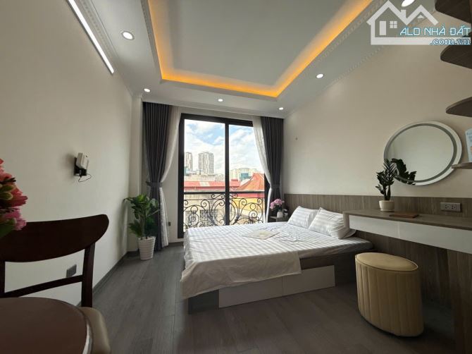 Cho Thuê CCMN 100 Trần Duy Hưng Cầu Giấy 30m2 Studio Ban Công Giặt Riêng Thang Máy Ô Tô Đỗ - 1