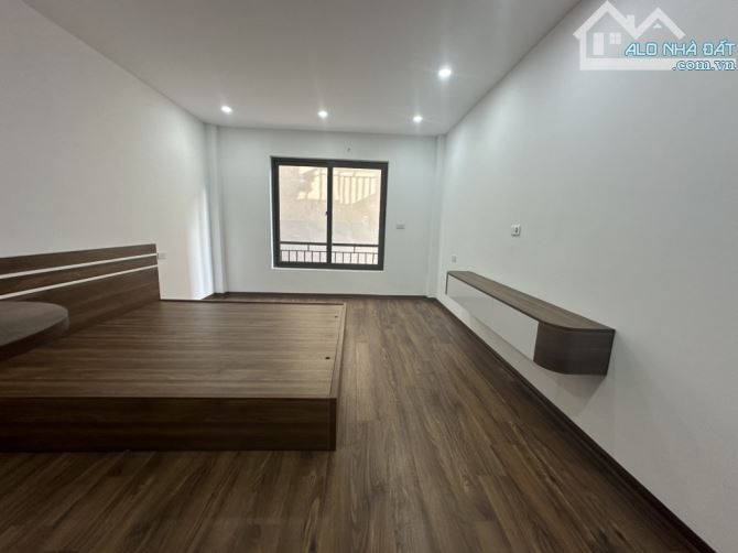 Bán nhà Lai Xá- Di Trạch, Ô tô, nhà đẹp lung linh, 38m2. Giá 5.9 tỷ - 1