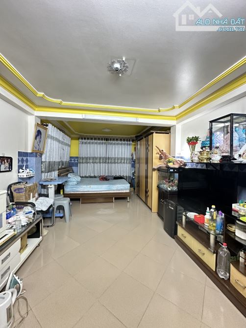 Mặt tiền Nguyễn Lâm ngay Chợ Nguyễn Tri Phương. Q10. 5 tầng y hình. Giá chỉ nhỉnh 10 tỷ. - 1