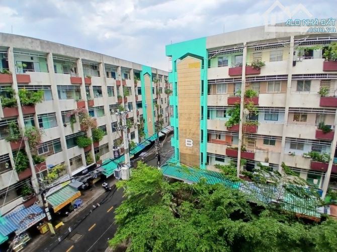 Chung Cư , Huỳnh Văn Chính , 66m2 , 2 PN, Sổ Hồng Riêng -  Giá Bán Gấp chỉ 2,1 Tỷ TL - 1