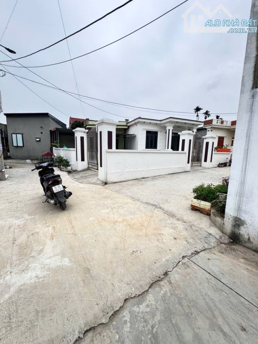 Bán đất Hoàng Lâu. 60m2. Ngõ thông 4m - 1