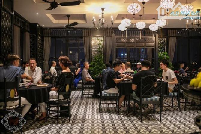 Chủ vay Bank giảm 50 tỷ- Khách sạn MP Hàng Bông, 360m2 x 12 Tầng, Mặt tiền 12m, Giá 310 tỷ