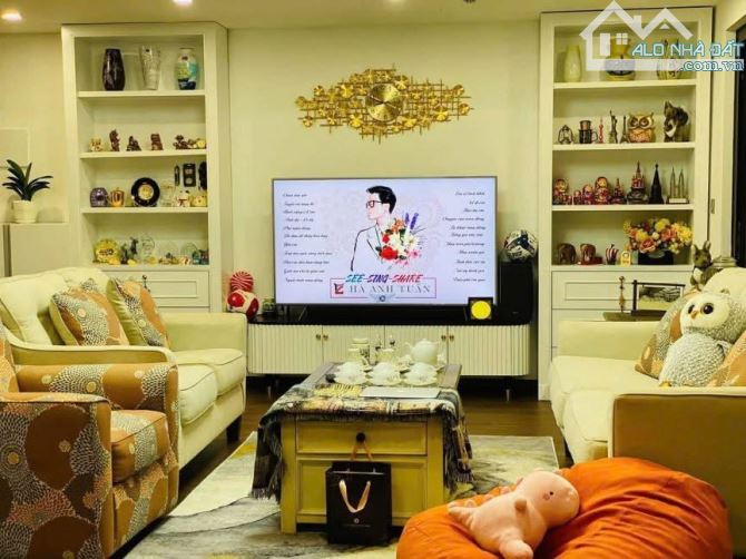 Nhà đẹp. MẶT PHỐ giá tốt nhất khu vực 6,8 tỉ cho 132m2 - 2