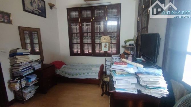 BÁN NHÀ PHỐ VÕNG THỊ, TÂY HỒ, NGÕ Ô TÔ TRÁNH, RẤT GẦN HỒ, DT 156M2 * MT 9.8M* GIÁ 36 TỶ - 21
