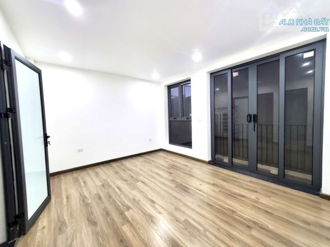 CẦN BÁN NHÀ ĐẸP NGÕ TOÀN THẮNG - FULL CÔNG NĂNG - CHỈ 7,2 TỶ. - 2