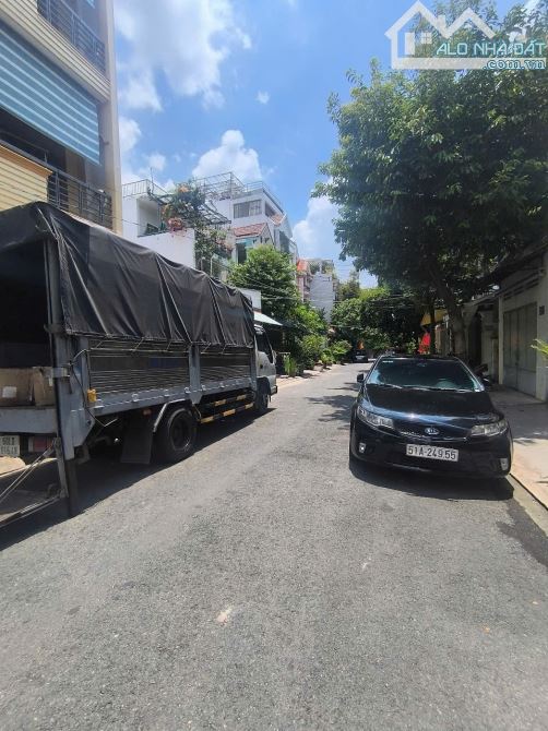 Nhà Ngay MT Nguyễn Văn Lượng P10. DT: 6.5X20M. CN: 125m2. ĐCT 35TR, Gía chỉ 15 tỷ TL - 2