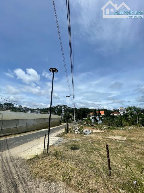 🏡 CẦN BÁN LÔ GÓC 2 MT CÁCH ĐƯỜNG LỚN HÙNG VƯƠNG 500M, P11. ĐÀ LẠT - 15.5 TỶ - 2