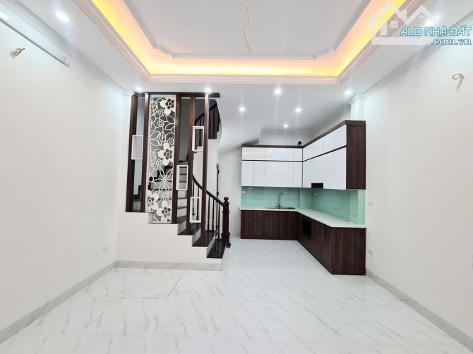 Bán Nhà Đường Bưởi, Ba Đình, Ngõ Thông Đào Tấn, Gần Phố, 5 Tầng, DT 34m2, Nhỉnh 7 tỷ - 2