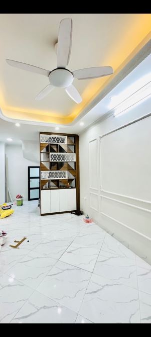🏘 CỔ NHUẾ, 34m t2, 6 Tầng, mới, ô tô qua cửa, lô góc, ngõ to nông - 3