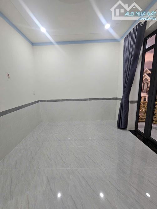 Nhà phố gần hội trường Đông Hoà, phường Đông Hòa, Tp Dĩ An. 6,35 tỷ - 2