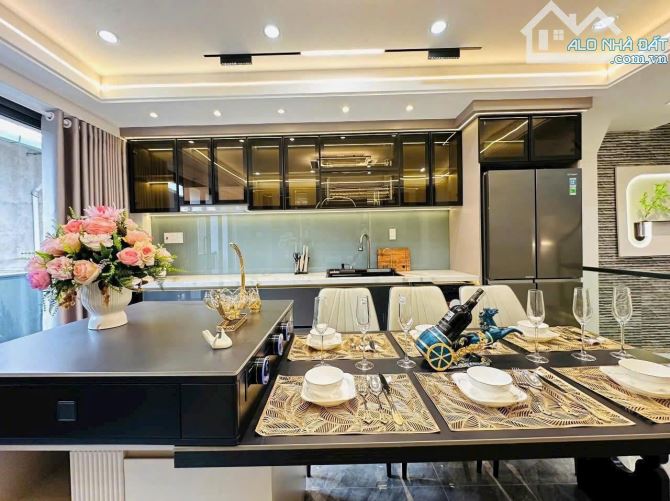 Khan hiếm! Mặt tiền kinh doanh Lê Quang Định, (5,25x17) 80M2, 3lầu đủ nổi thất nhỉnh 12ty - 2