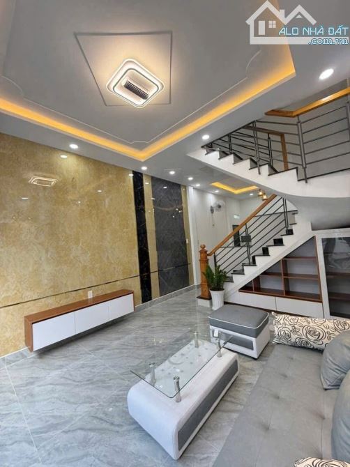 Cần bán gấp căn nhà tuyệt đẹp 80m² tại đường Tô Ngọc Vân, quận Tây Hồ, Hà Nội. - 2