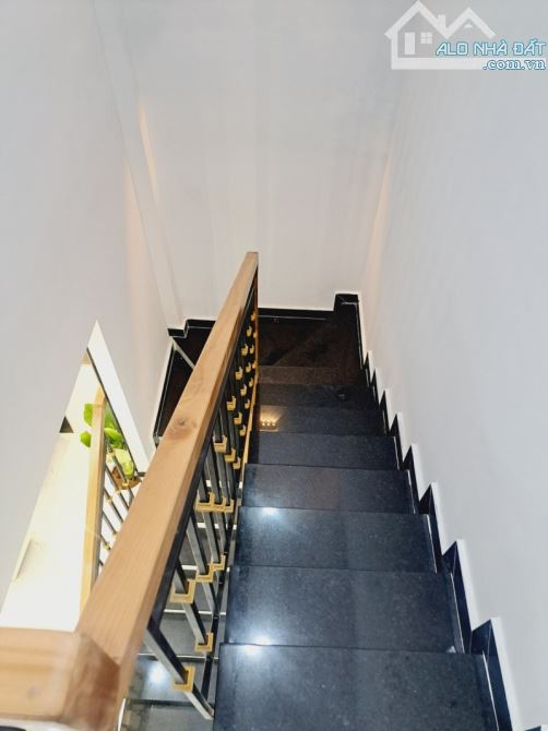 BÁN NHÀ TÂN QUÝ – SÁT CHỢ TÂN HƯƠNG – NHÀ MỚI 2 TẦNG – CHỈ 4.3 TỶ - 2