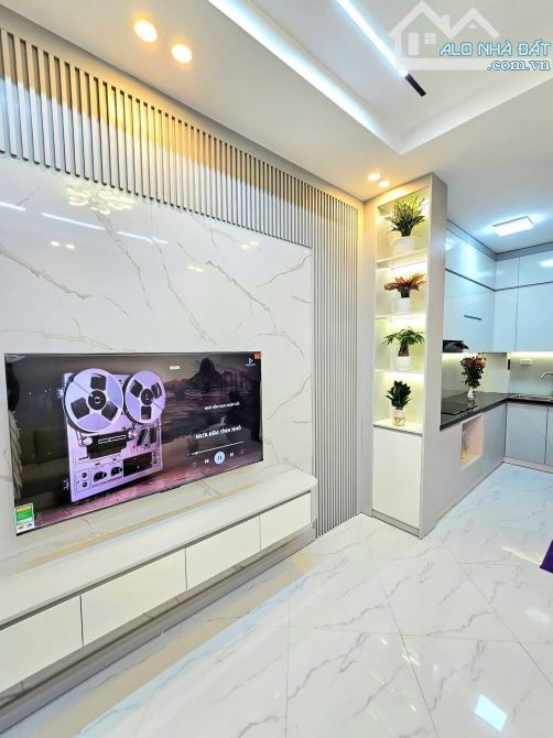 Bán Nhà Đẹp Xuân Đỉnh, Băc từ Liêm, Nhà Thoáng Sáng, Ở Sướng, 30m x 5 tầng, mt 4.5m. - 2