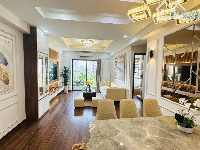 hot. bán căn hộ handiresco 31 lê văn lương. 67m2. 2pn2wc full đồ 6,5 tỉ. - 2