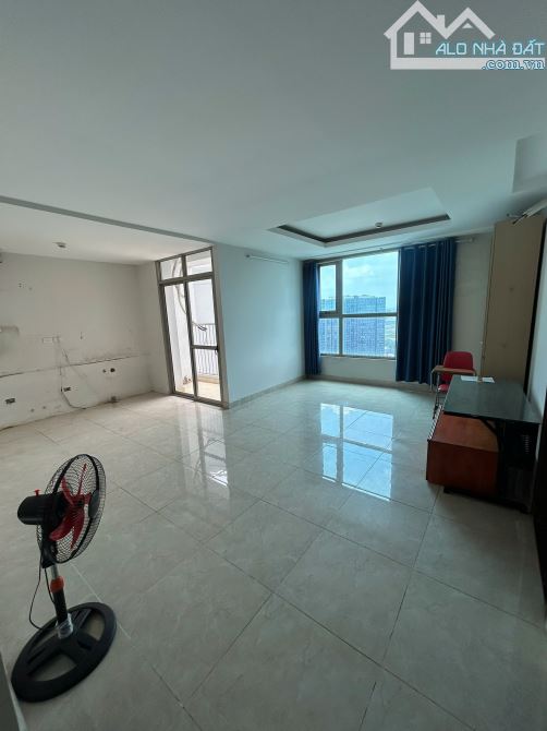 Cho thuê căn hộ 3 ngủ dự án Ciputra IA20 110m tầng cao view đẹp giá mềm chỉ 13tr/tháng - 2
