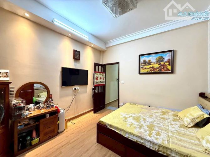 BÁN NHÀ NGÕ 192 LÊ TRỌNG TẤN 52m2 4 TẦNG MT 4.4m NHỈNH 15 TỶ PHÂN LÔ QUÂN ĐỘI - NGÕ THÔNG - 2