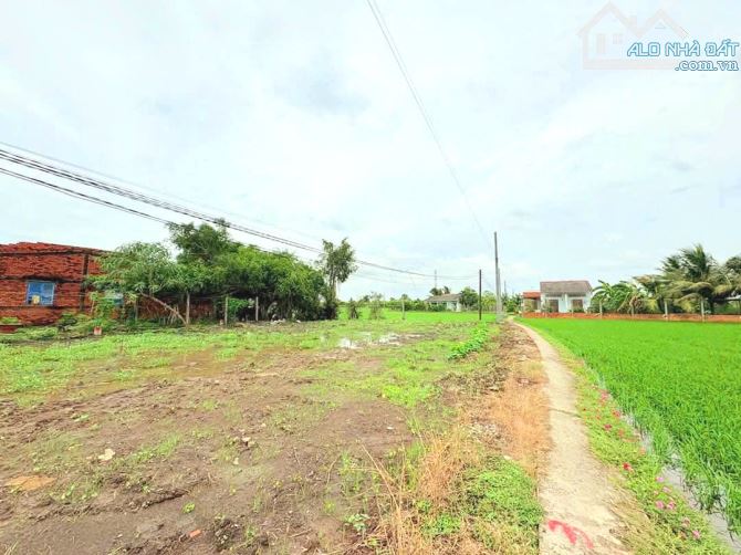 Quá rẻ , nền đất thổ cư cực đẹp Giá công nhân chỉ 265 tr - 2