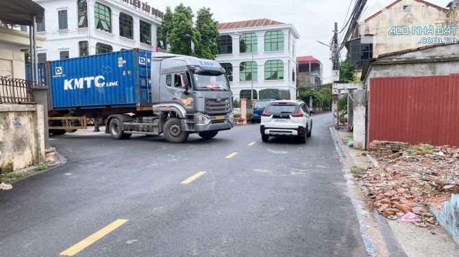 SIÊU MẪU LỘC HÀ MAI LÂM - LÔ GÓC 2 THOÁNG, MẶT ĐƯỜNG KINH DOANH - 2