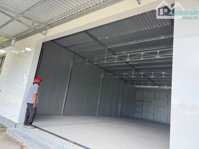 Cho thuê Kho 150 m2 mới xây gần cầu Cần Thơ 6 triệu - 2