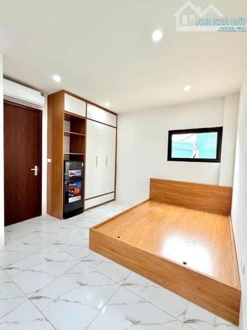 BÁN NHÀ ĐƯỜNG LÁNG DT 130M2  MT 6M 6  24 TỶ FULL NỘI THẤT Ô TÔ KINH DOANH 15P KHÉP KÍN. - 2