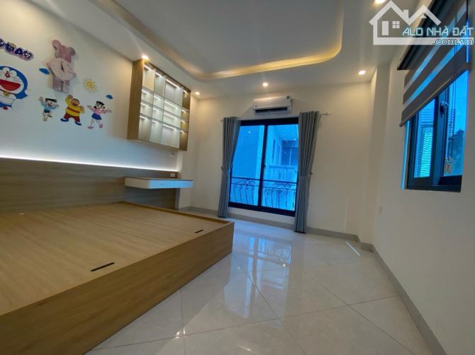 BÁN NHÀ PHỐ HOÀNG HOA THÁM ĐÌNH 26 TỶ DT 100M2 MT 6M 8T THANG MÁY  LÔ GÓC 3 THOÁNG GẦN Ô T - 2