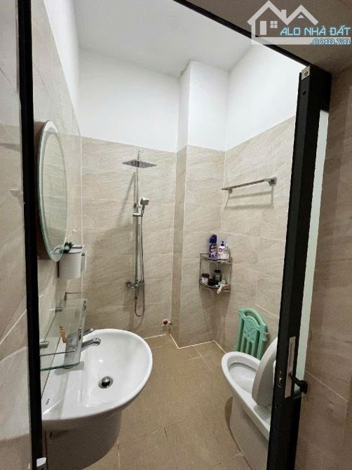 BÁN NHÀ 3 TẦNG-MẶT TIỀN KD 100 TRIỆU/M2 LÂM VĂN BỀN QUẬN 7- XE HƠI THÔNG - 2