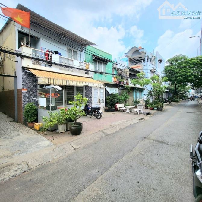 MT HẺM XE TẢI TRẦN XUÂN SOẠN– ĐANG CÓ 10 CĂN HỘ CHO THUÊ FULL PHÒNG – 17.5 TỶ - 2