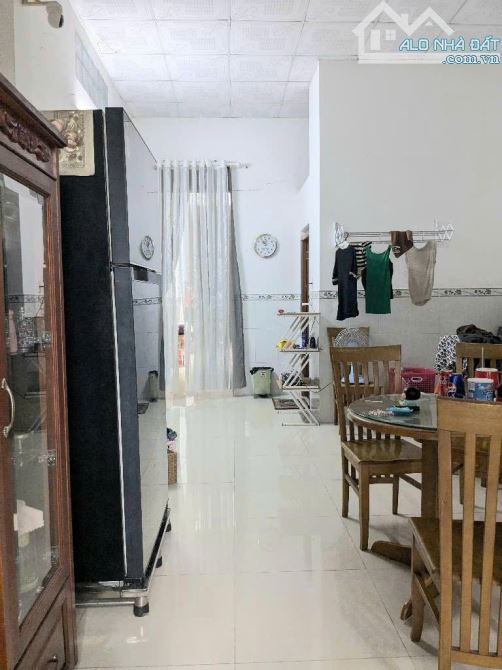 BÁN NHÀ CẤP 4,164M2,NGANG 5M,MỸ HOÀ 3,TÂN XUÂN,KẾ CHỢ ĐẦU MỐI HÓC MÔN,6,5 TỶ( TL) - 3